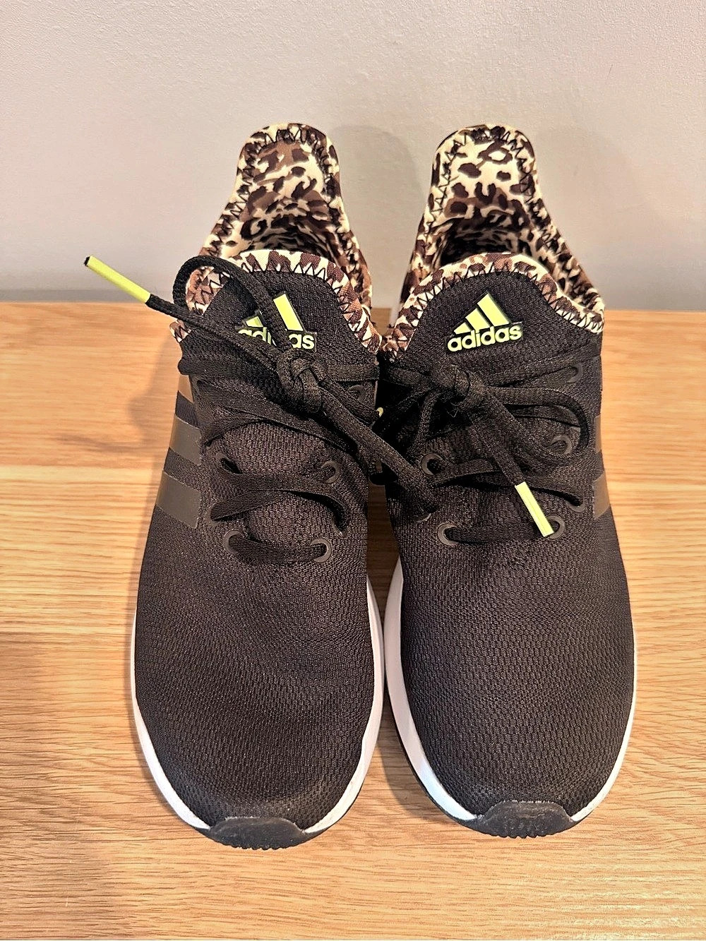 adidas Cloudfoam Animal Print Athletic Shoes US 8
